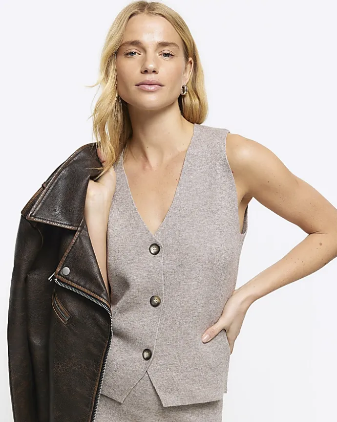 Beige knit waistcoat
