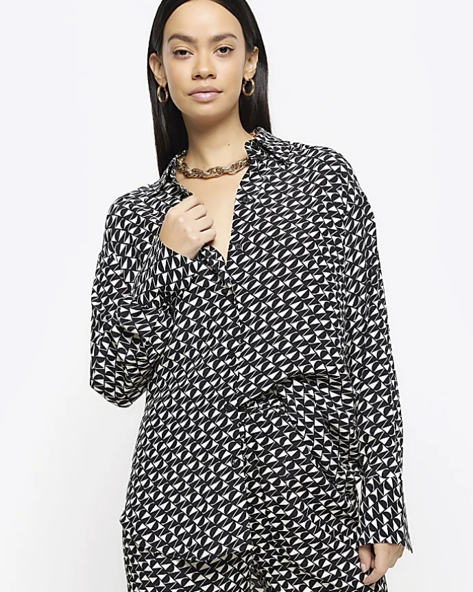 Black crepe geometric oversized shirt