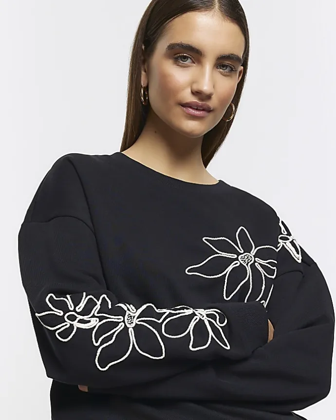 Black embroidered floral sweatshirt