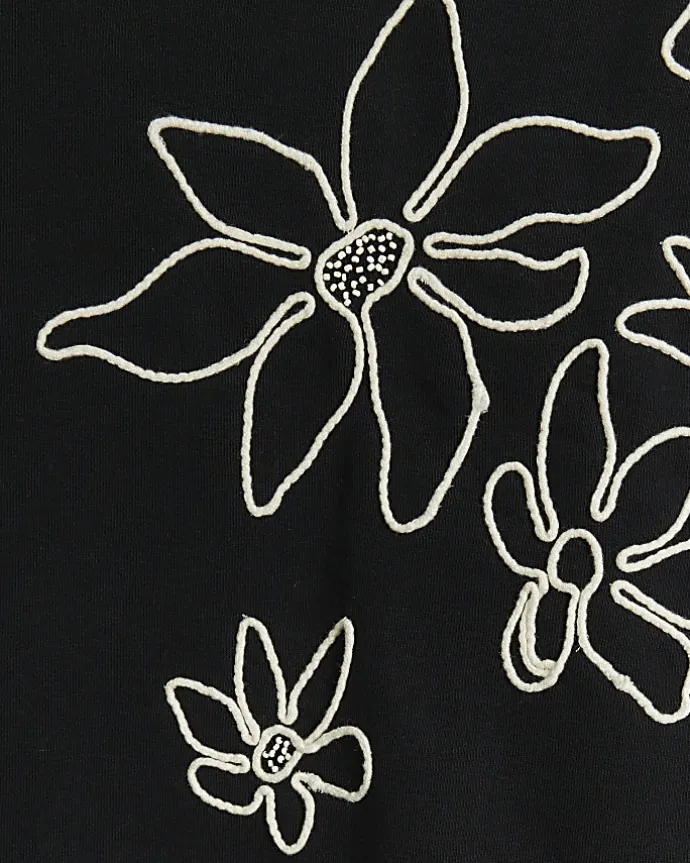 Black embroidered floral sweatshirt