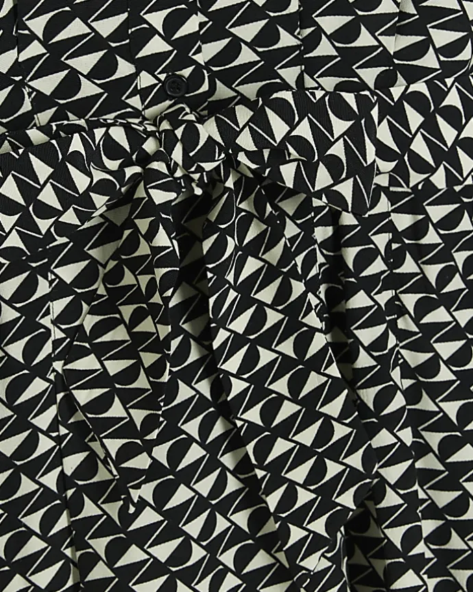 Black geometric belted mini shirt dress