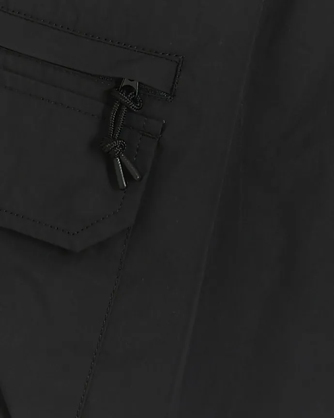 Black regular fit cargo shorts