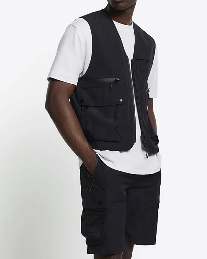 Black regular fit utility cargo shorts