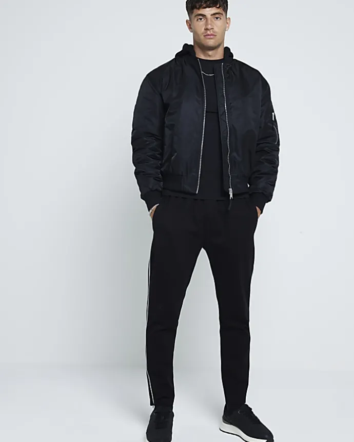 Black RI studio muscle fit t-shirt