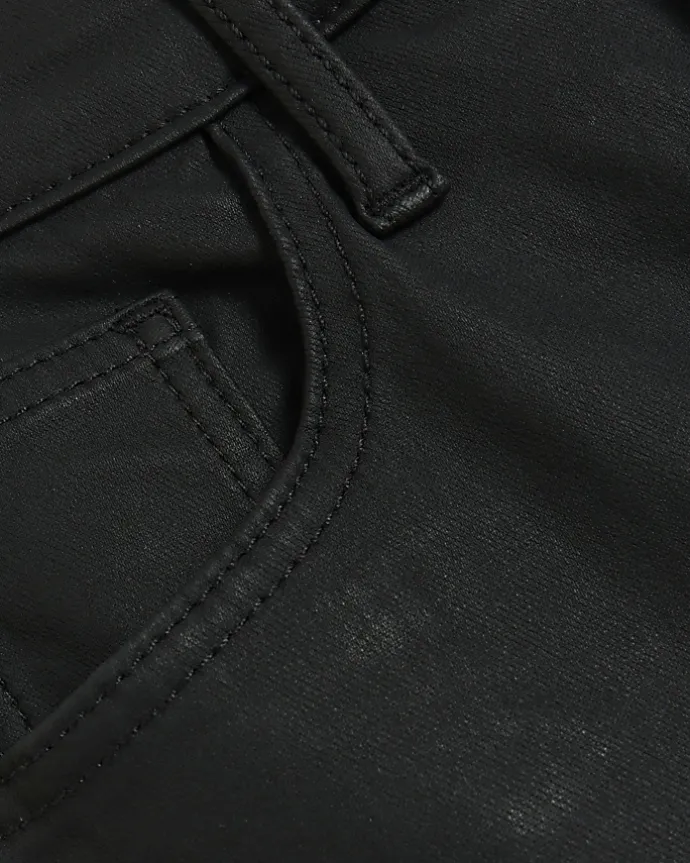 Black skinny bum sculpt coated jeans