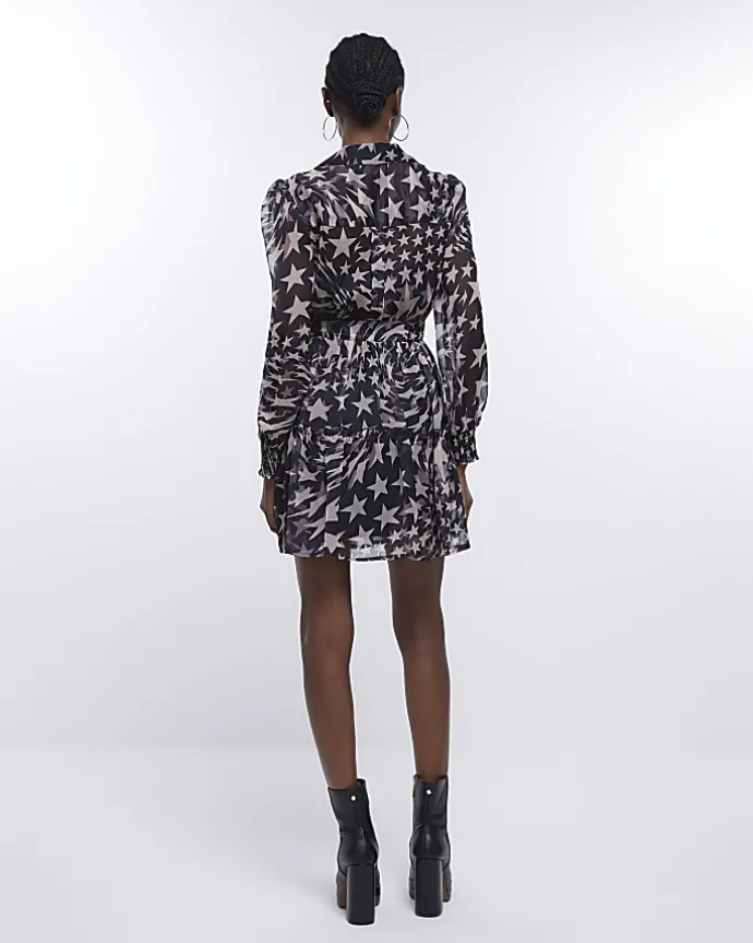 Black star long sleeve mini shirt dress