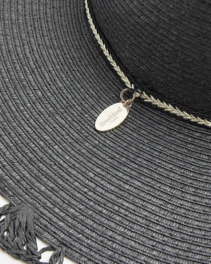 Black straw beaded hat