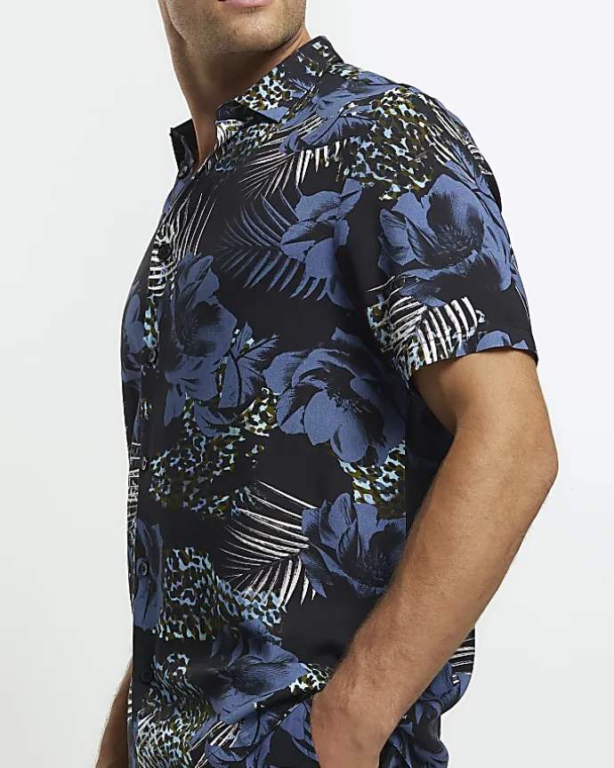 Blue regular fit floral short sleeve shirt