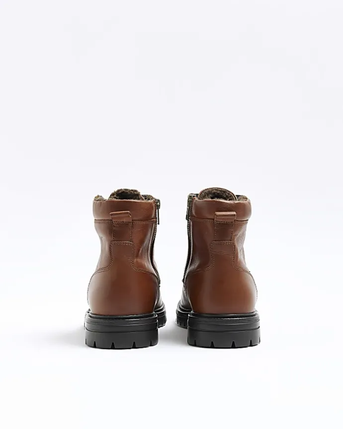 Brown leather padded collar boots
