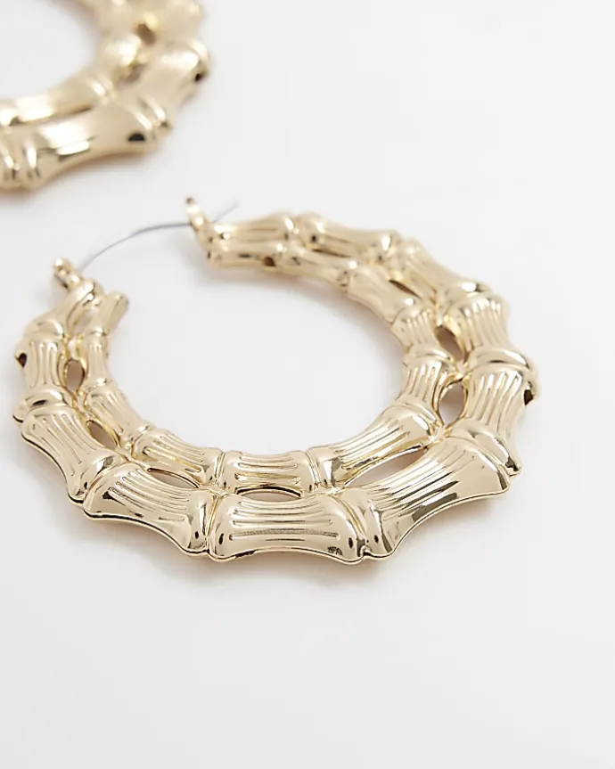 Gold textured hoop earrings