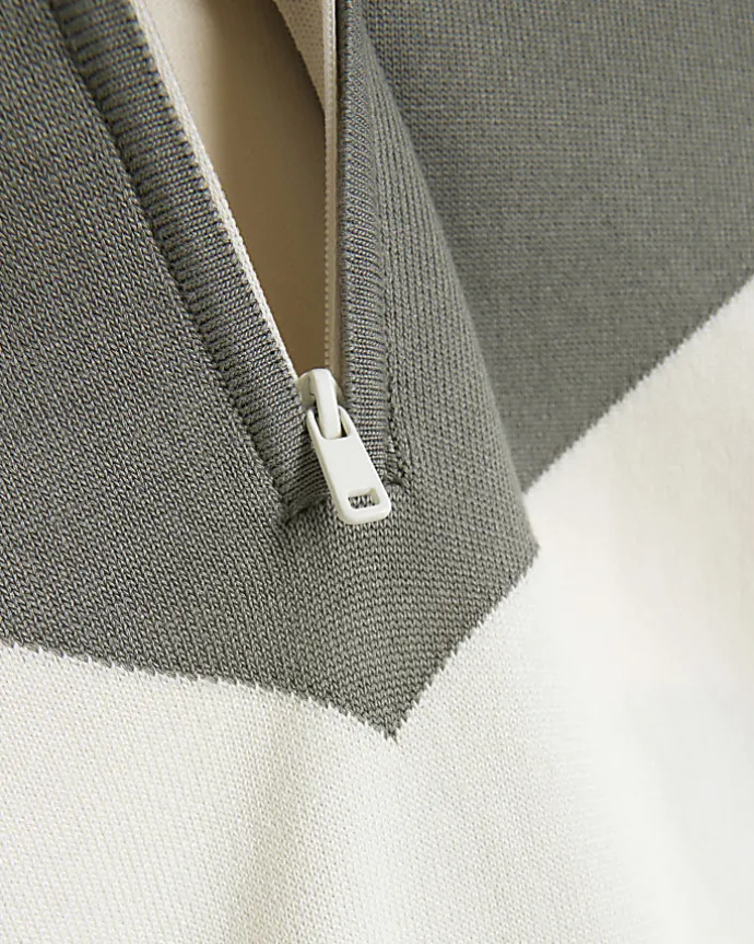 Green slim fit colour block knit polo