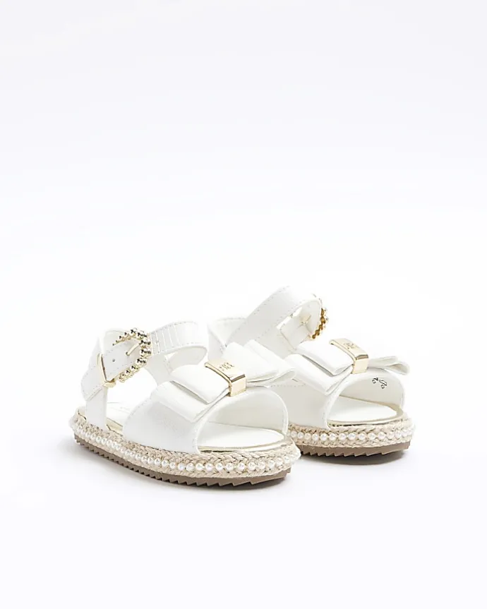 Mini girls white pearl trim bow sandals