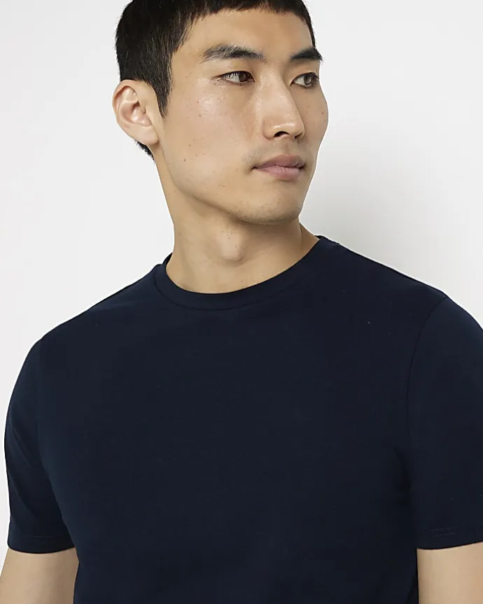 Navy muscle fit T-shirt