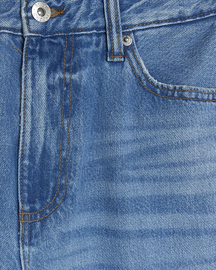 Petite blue relaxed straight jeans