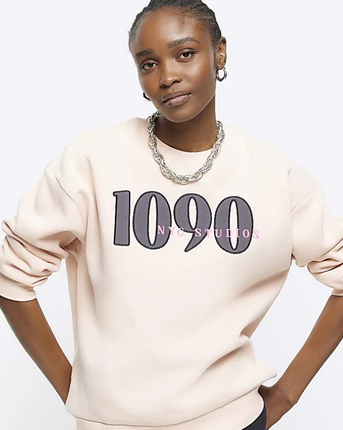 Pink embroidered sweatshirt