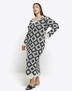 Plus black diamond stitch beach maxi dress