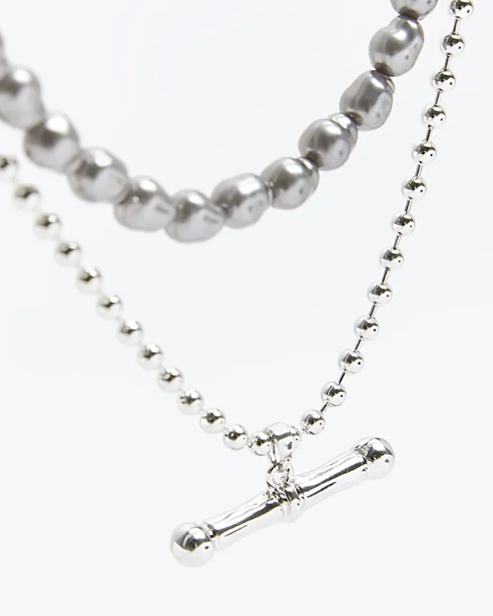Silver plated necklace
