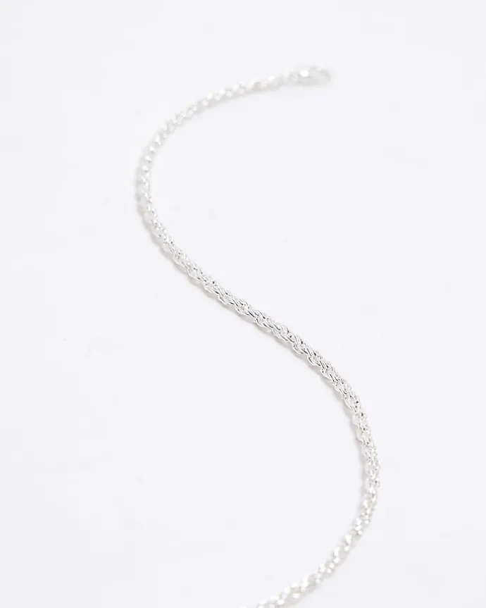 Silver Twisted Chain Necklace
