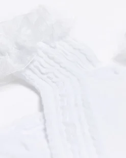 White frill ankle socks
