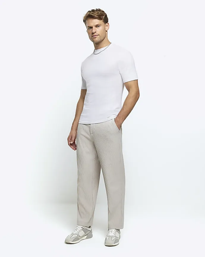 White multipack of 5 muscle fit t-shirts